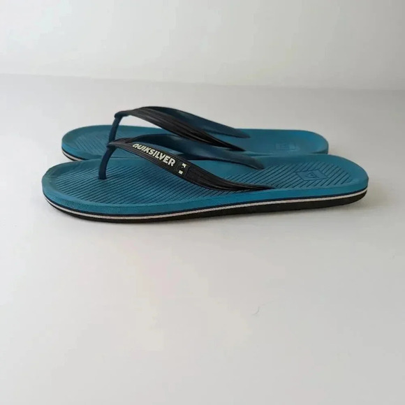 Quicksilver Flip Flops - Picture 6 of 8